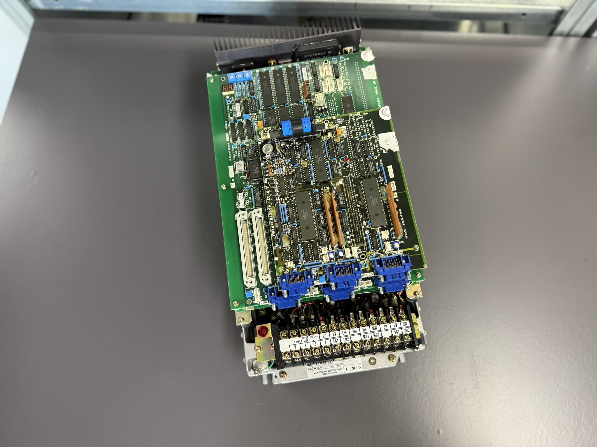 Mitsubishi MR-S3-80BB-Z33 Servo Drive Unit oben