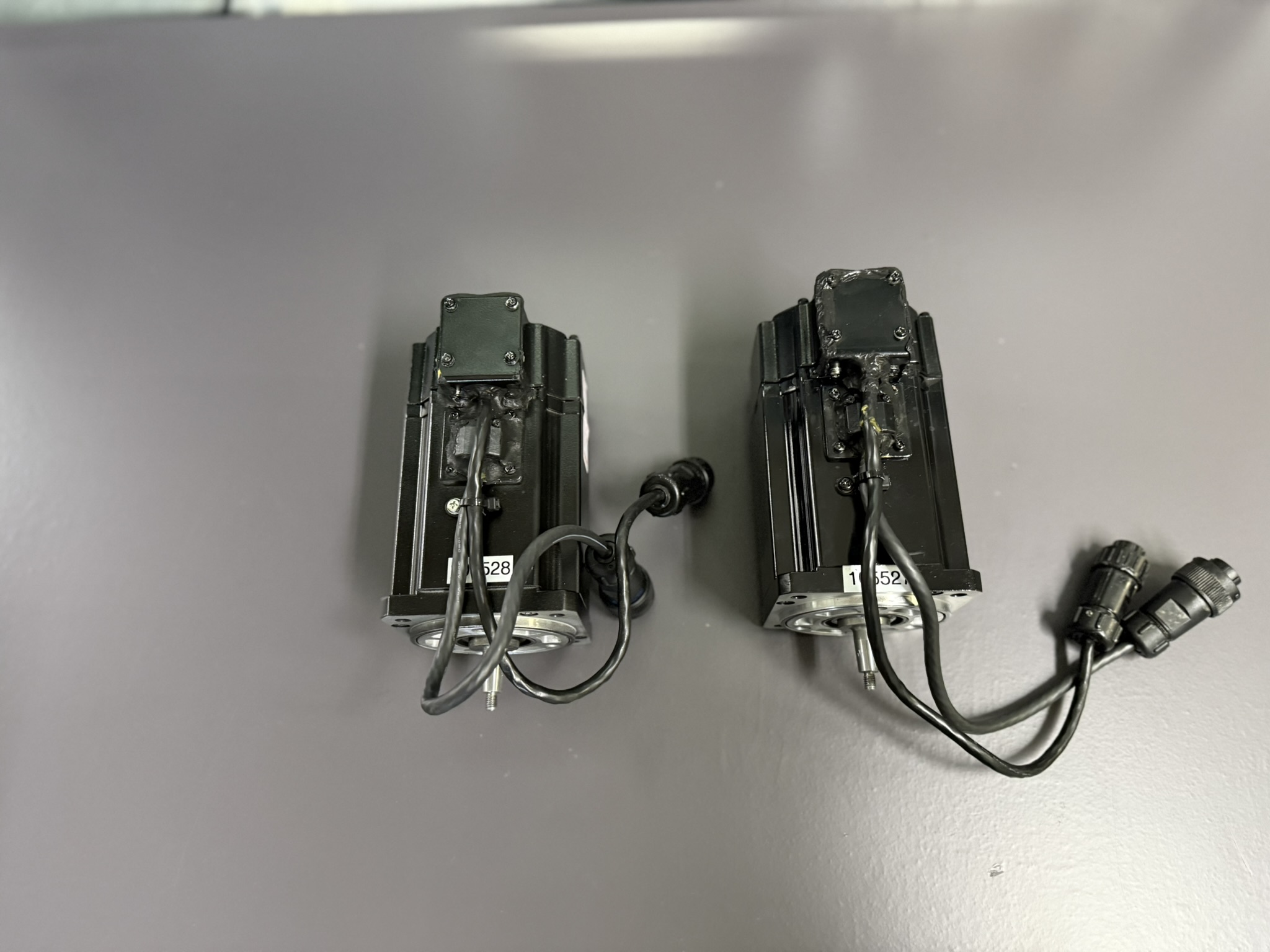Yaskawa SGMGH-03A5A-SE16 AC Servo Motor von oben