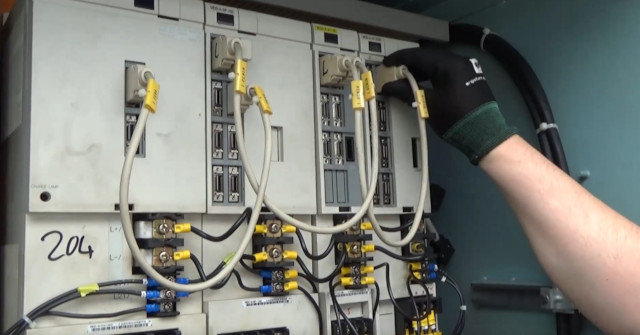 Video: Service for Mitsubishi MDS servo and spindle drives and motors