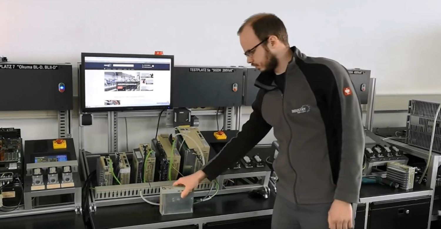 Video: XtraDrive Yaskawa Test Station with Profibus and Repair at industrypart GmbH